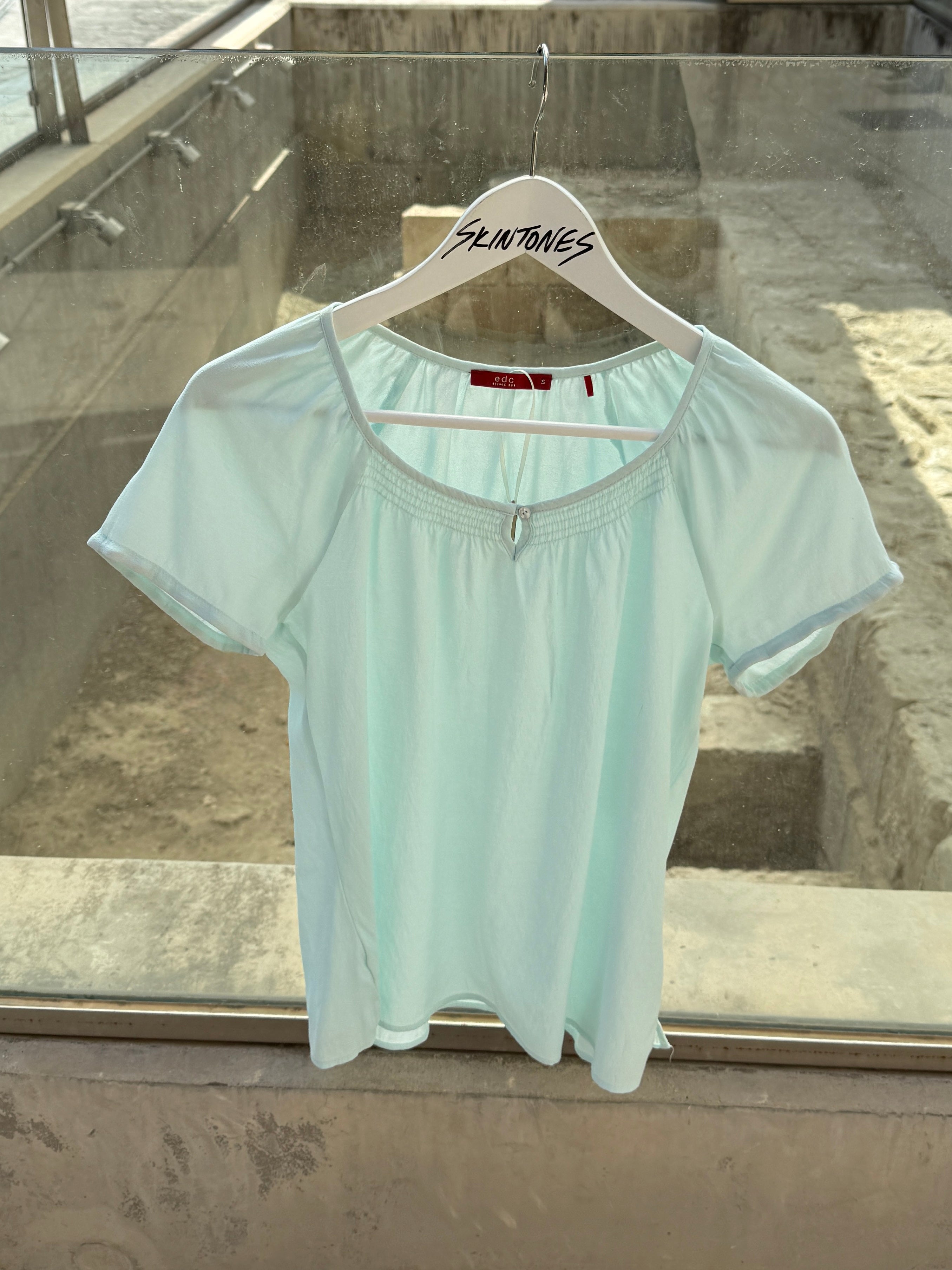 Aqua light summer top
